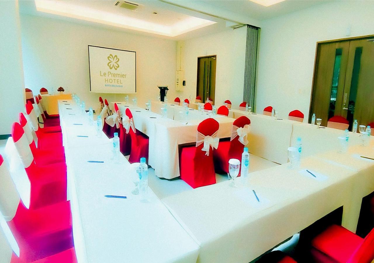 Le Premier Hotel Deltamas Cikarang Ngoại thất bức ảnh