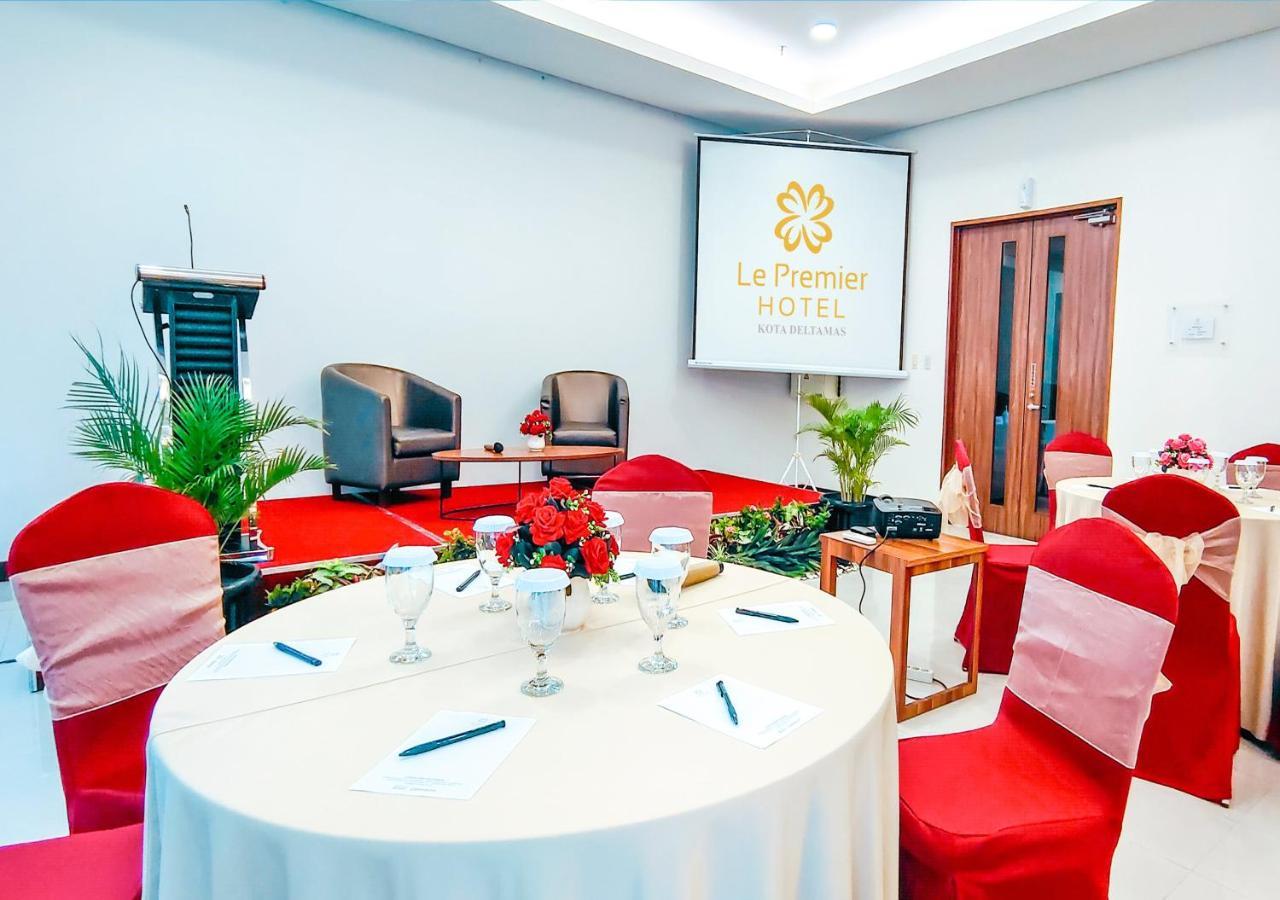 Le Premier Hotel Deltamas Cikarang Ngoại thất bức ảnh