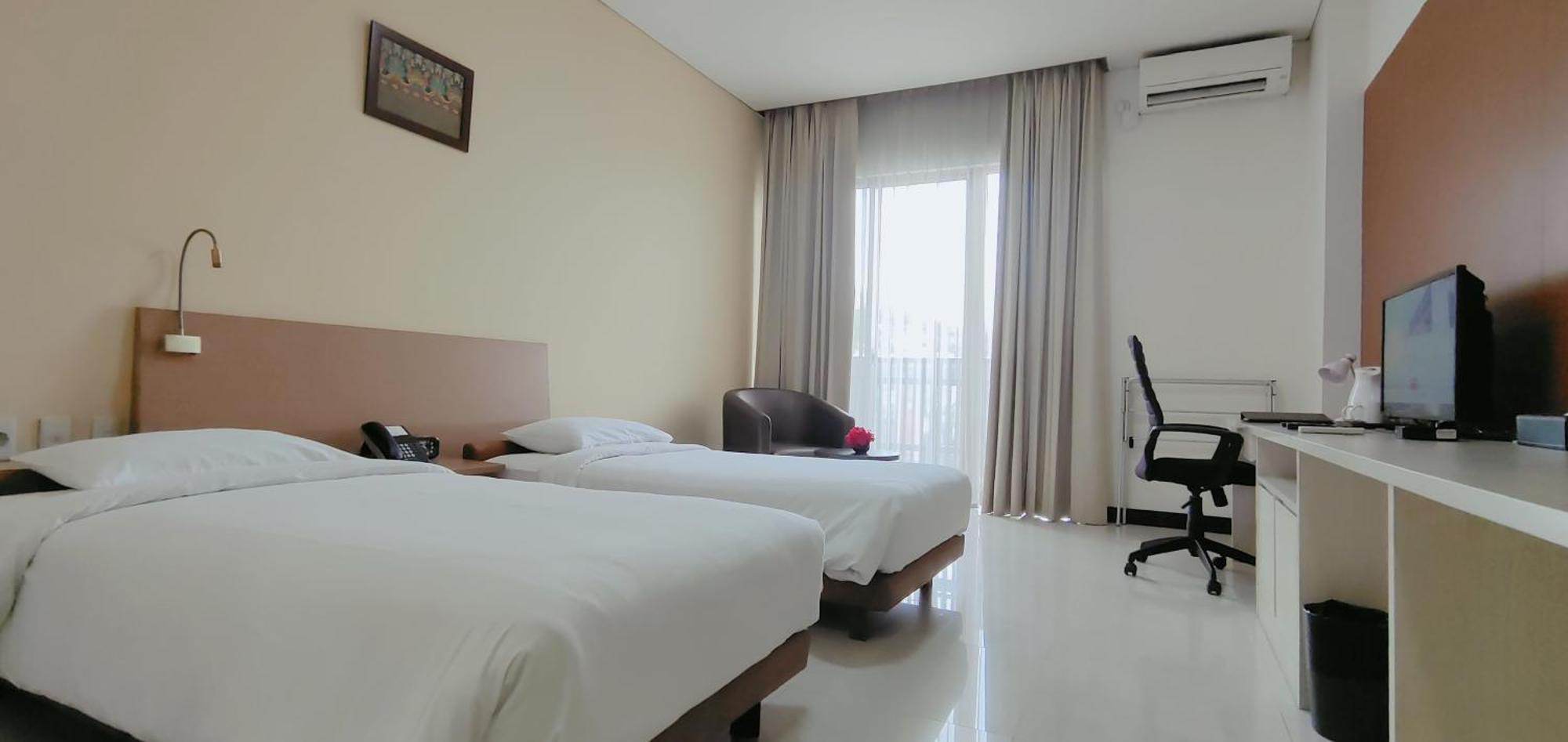 Le Premier Hotel Deltamas Cikarang Ngoại thất bức ảnh